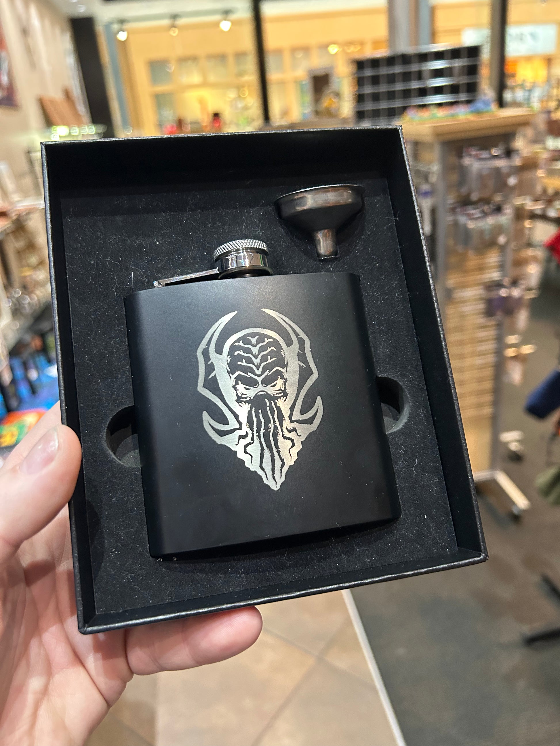 Mind Flayer Stainless Steel Flask Flasks Level 1 Gamers