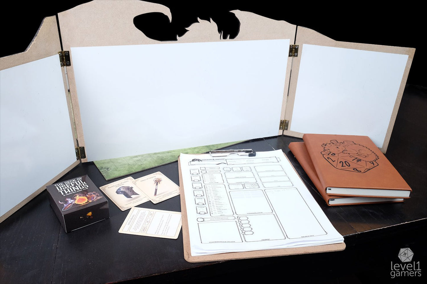 Dragon DM Screen Level 1 Gamers